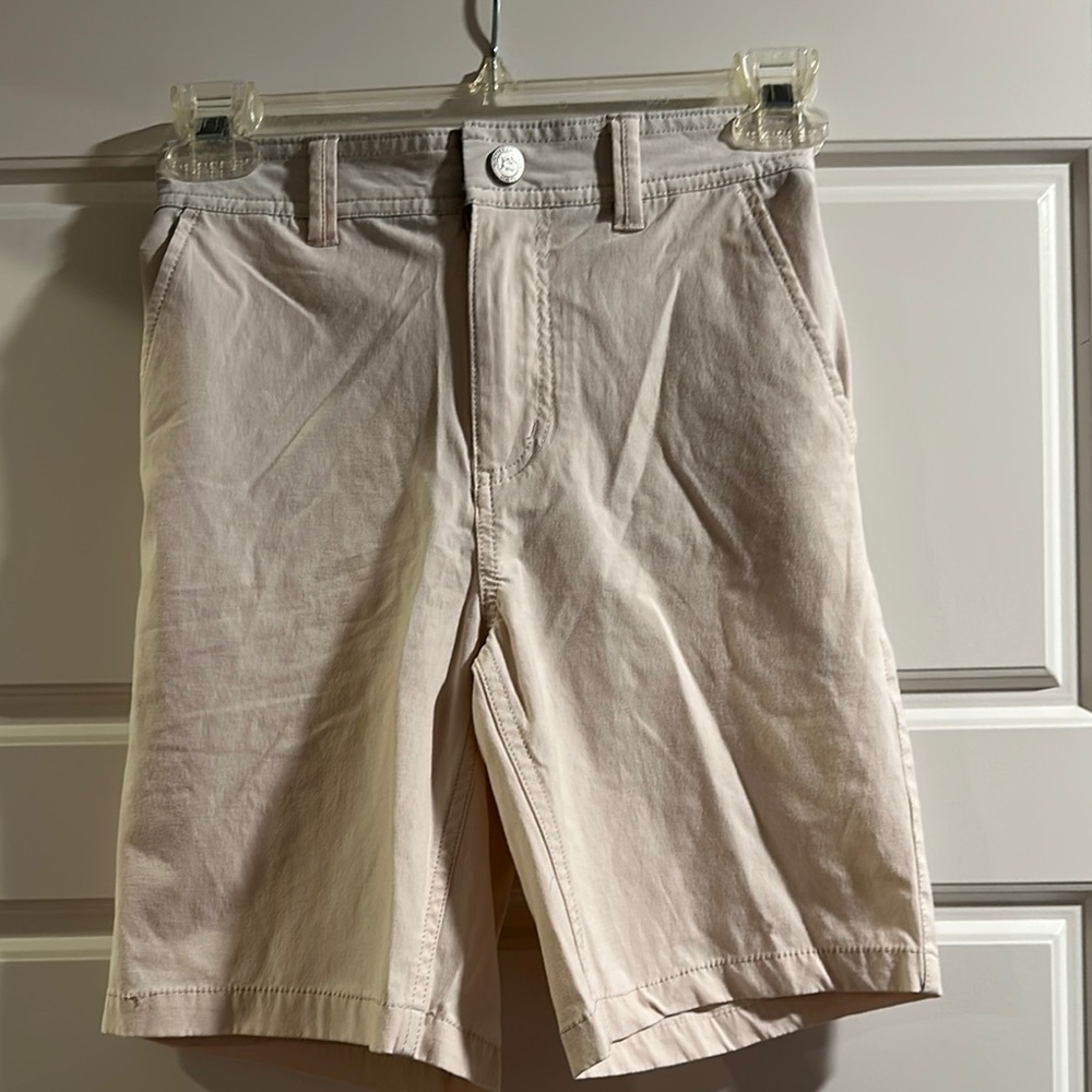 Southern Tide Tan Walking Shorts Classic Design
